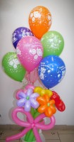 Акция ! Букет из 7-ми цветов + 10 шаров с рисунком - Заказать воздушные шары с доставкой по Екатеринбургу "ШарыДляВас"